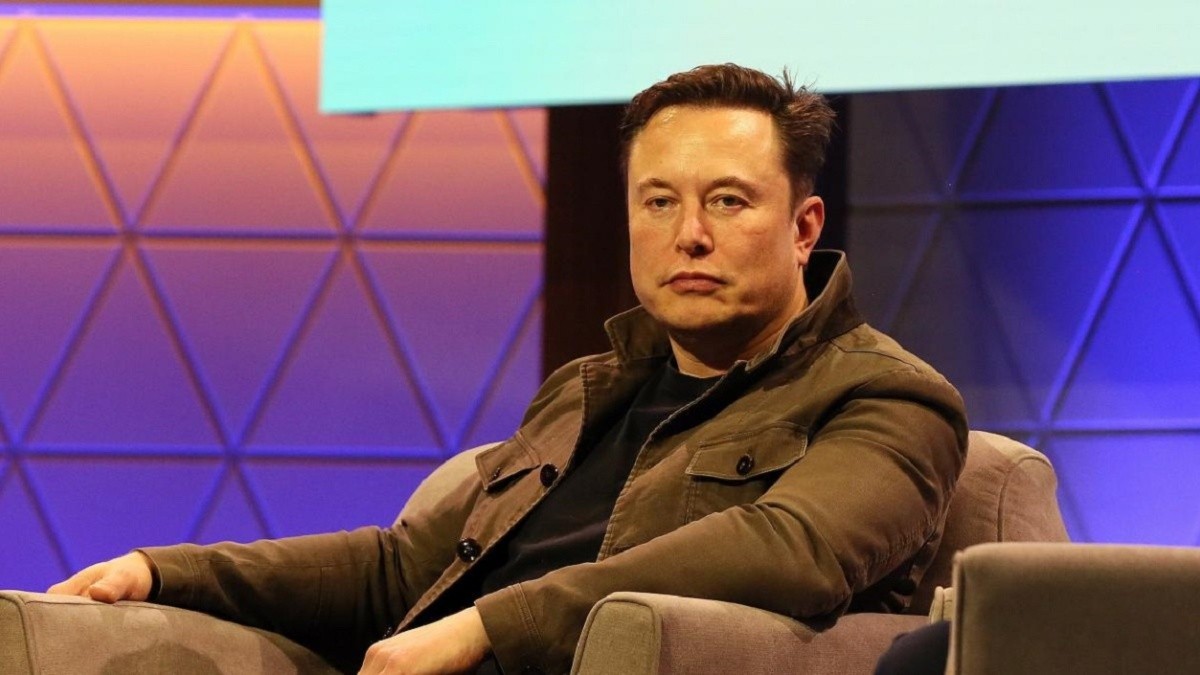 Bitcoin crashes after Elon Musk tweeted with a broken heart