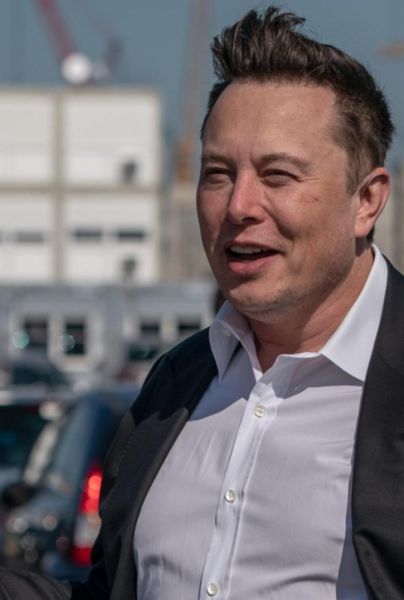 Elon Musk dijo este lunes en su juicio que en 2018 tenía capital suficiente para sacar a Tesla de la bolsa, gracias a fondos de Arabia Saudí y su propia participación de SpaceX