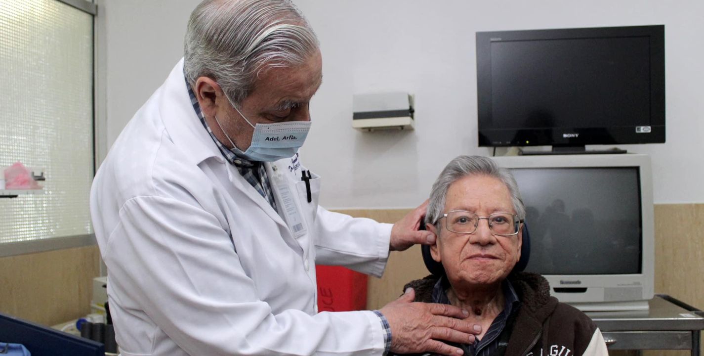 El director del Instituto Mexicano del Seguro Social (IMSS), Zoé Robledo, anunció que se contratarán a 27 mil 398 especialistas jubilados del Seguro Social, para trabajar en IMSS- Bienestar