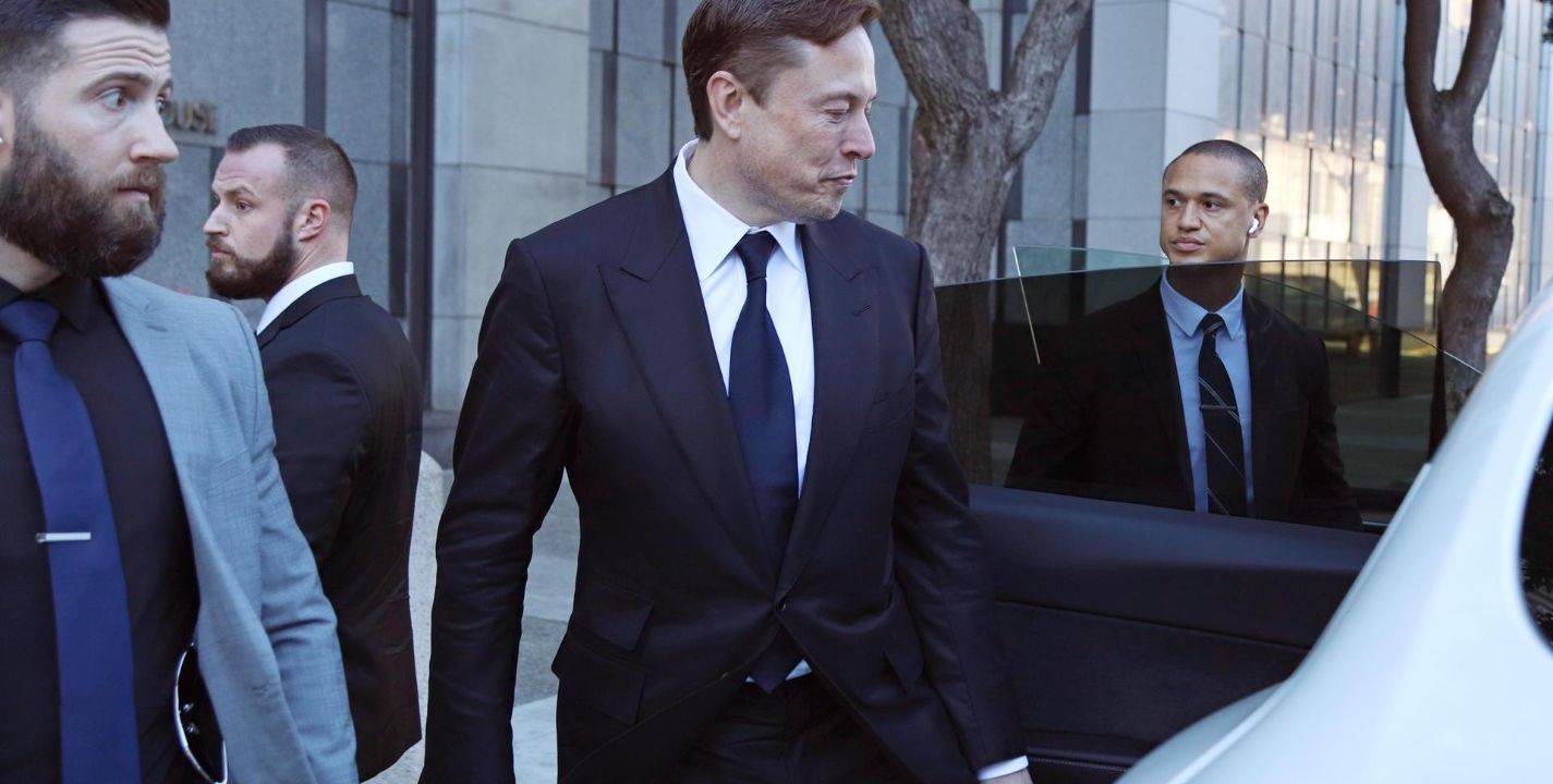 Elon Musk negó a través de su red social, X, que Tesla esté en conversaciones con Arabia Saudí para instalar en ese país una planta de montaje de automóviles, como lo publicó The Wall Street Journal